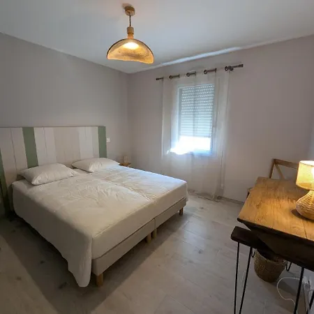 別荘 Avec Niche Dans La Foret A Deux Pas Des Plages *