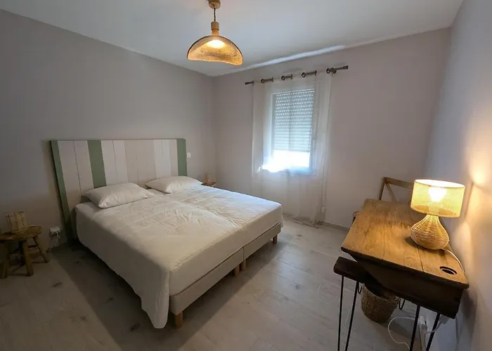 Сasa de vacaciones Avec Niché Dans La Forêt à Deux Pas Des Plages *