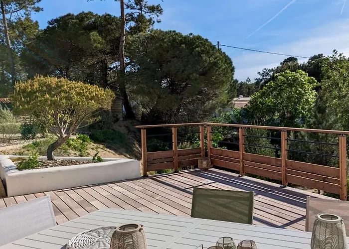 Сasa de vacaciones Avec Niché Dans La Forêt à Deux Pas Des Plages